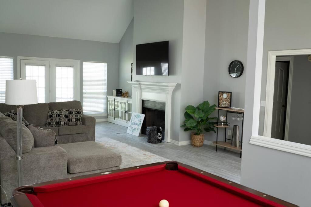 Walking Distance To Coler Mtn Bike - 3Br 2Ba Villa Bentonville Buitenkant foto